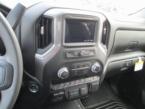 New 2026 GMC Sierra 3500 Pro image 16