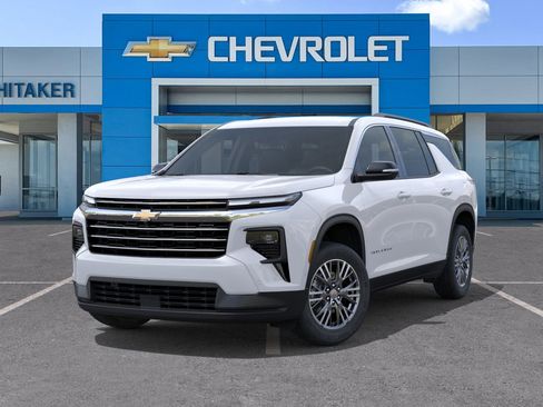 New 2026 Chevrolet Traverse LT w/ Enhanced Driving Package FWD image 30