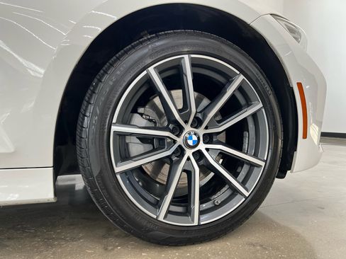 Used 2019 BMW 330i Sedan w/ Convenience Package image 10