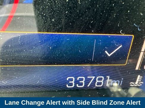 Used 2025 Chevrolet Trax ACTIV w/ Sunroof Package FWD image 11