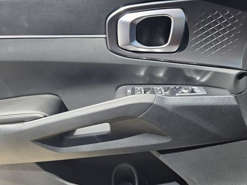 New 2026 Kia Sorento S w/ S Panoramic Sunroof Package FWD image 18