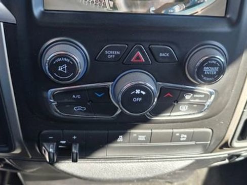 Used 2014 RAM 2500 Big Horn AWD/4WD image 21