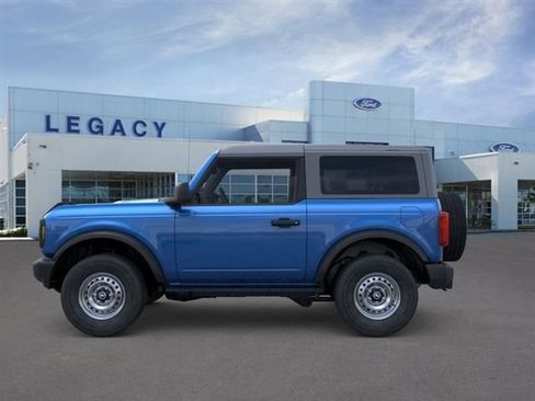 New 2026 Ford Bronco 2-Door AWD/4WD image 3