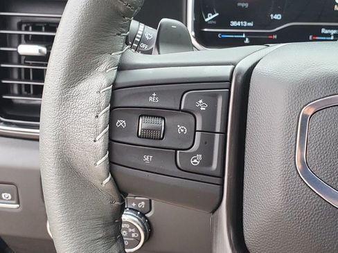 Used 2025 GMC Sierra 1500 AT4 w/ AT4 Premium Package AWD/4WD image 13