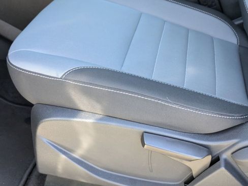 Used 2018 Ford Escape S image 4