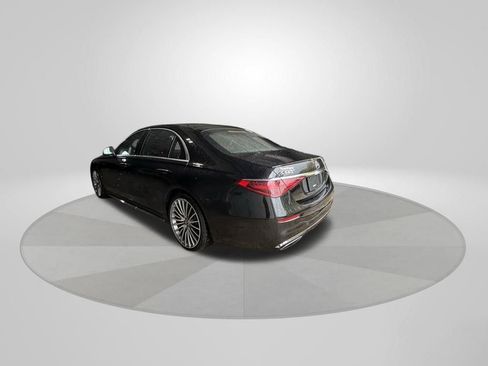 Used 2023 Mercedes-Benz S 580 4MATIC Sedan image 5