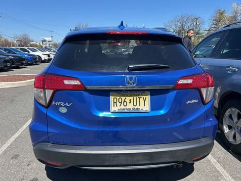 Used 2022 Honda HR-V EX image 4