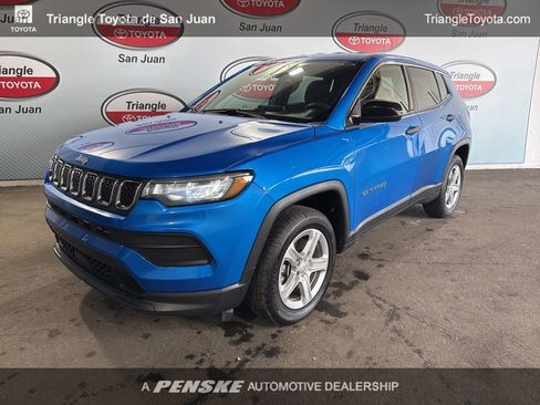 Used 2023 Jeep Compass Sport image 1