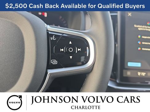 New 2026 Volvo XC90 B6 Plus w/ Protection Package Premier image 20