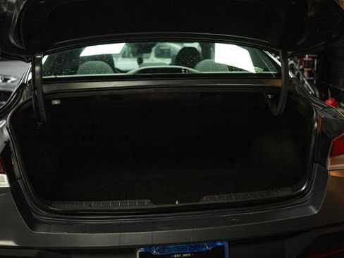 Used 2024 Hyundai Elantra SEL image 7