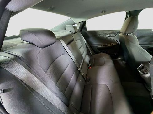 Used 2025 Chevrolet Malibu LT FWD image 26