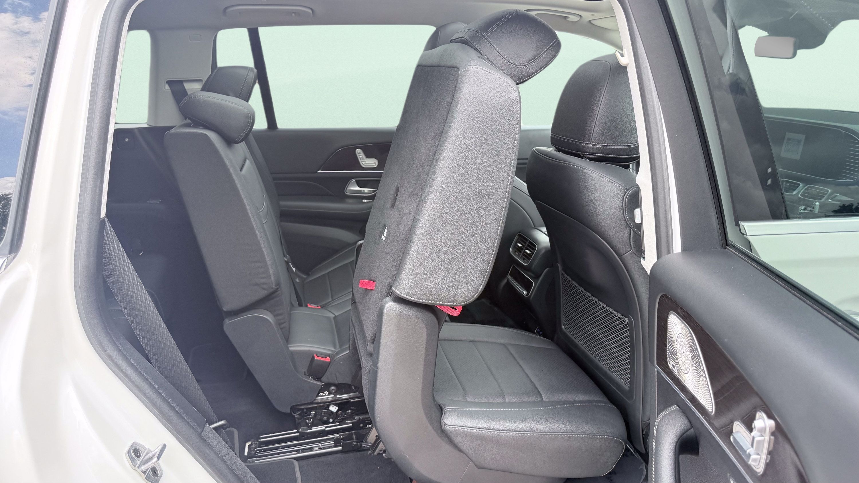 Used 2024 Mercedes-Benz GLS 450 4MATIC image 53