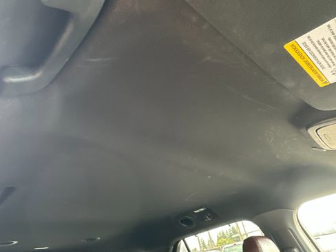 Certified 2022 Ford Explorer Platinum w/ Equipment Group 601A image 19