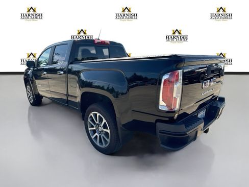 Used 2022 GMC Canyon Denali w/ Denali Black Edition Package AWD/4WD image 3