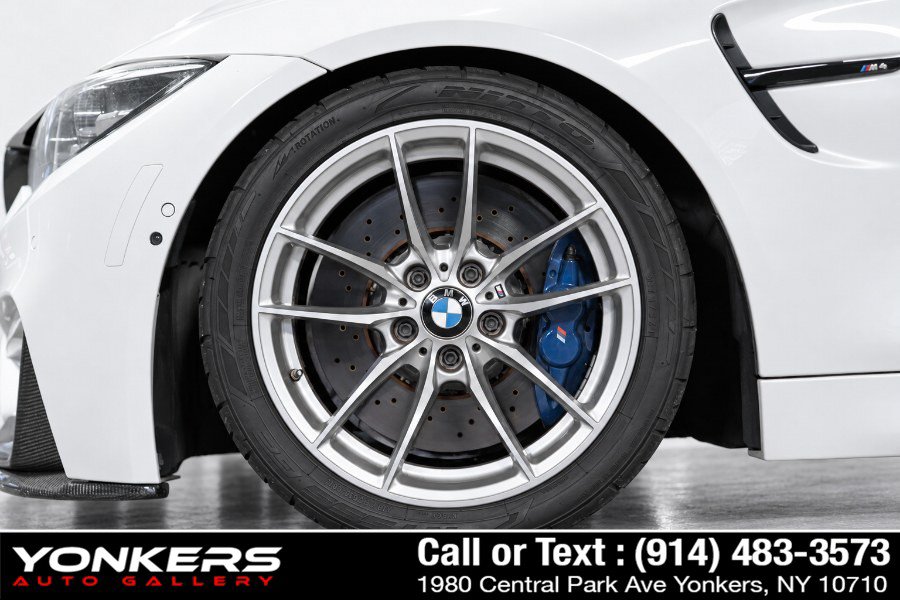 Used 2019 BMW M4 Coupe w/ Competition Package RWD image 17