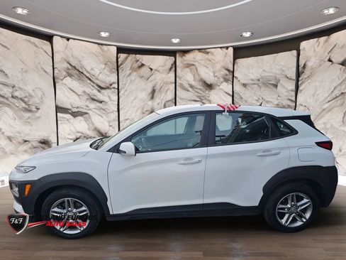 Used 2021 Hyundai Kona SE w/ Cargo Package AWD/4WD image 4