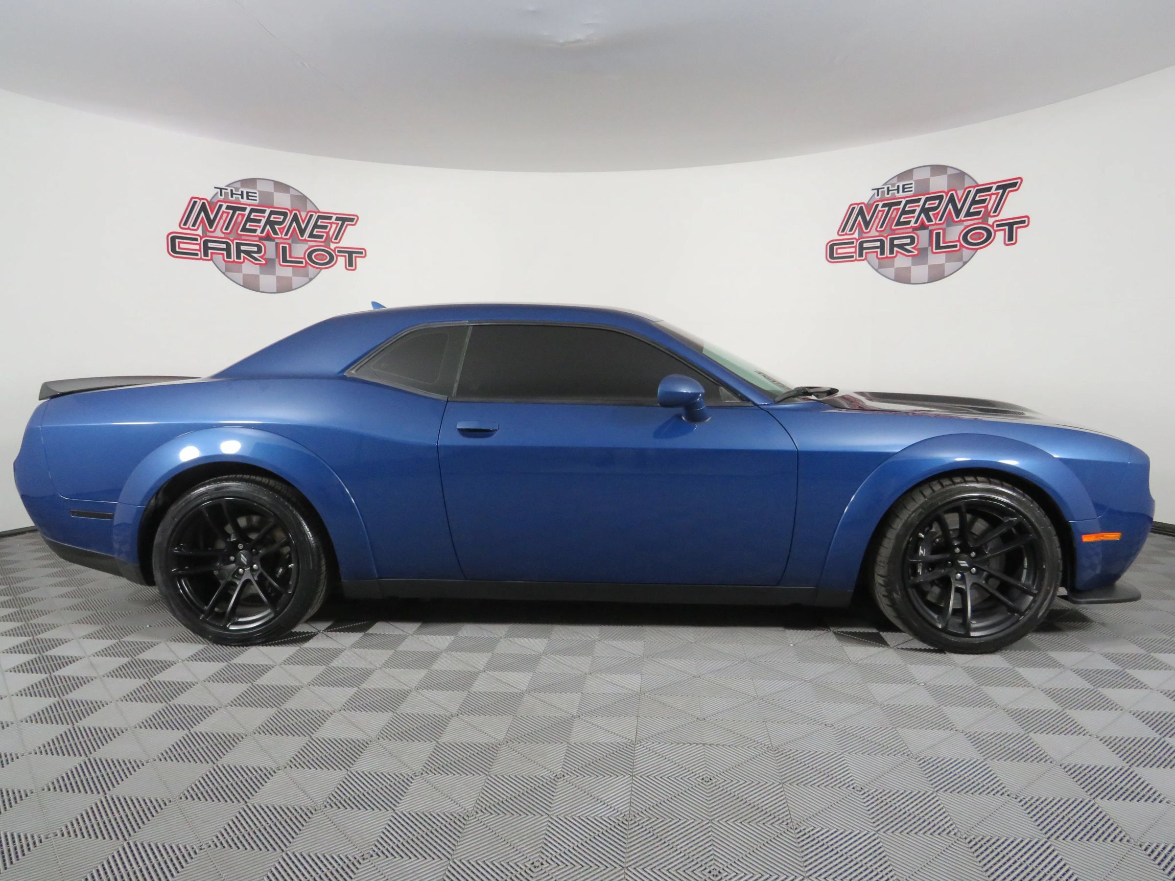 Used 2021 Dodge Challenger R/T Scat Pack RWD image 8
