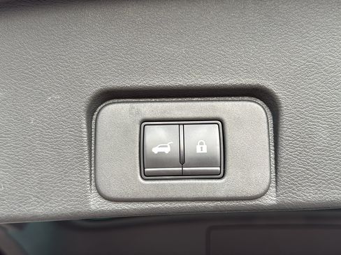 Certified 2023 Nissan Rogue Platinum AWD/4WD image 27