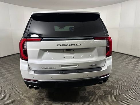 Used 2025 GMC Yukon Denali Ultimate w/ LPO, Floor Liner Package image 4