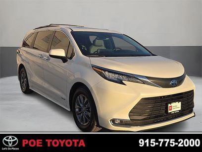 Certified 2021 Toyota Sienna XLE