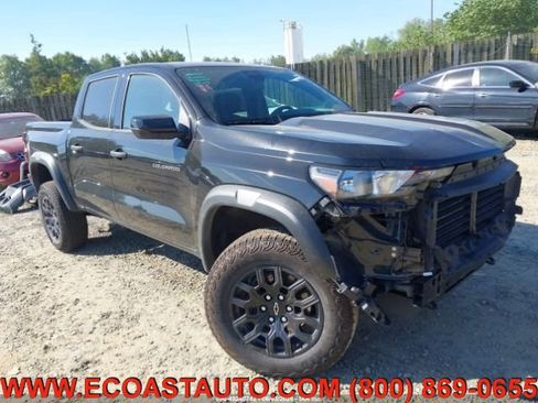 Used 2026 Chevrolet Colorado Trail Boss AWD/4WD image 1