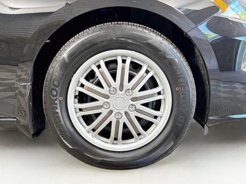 Used 2024 Nissan Altima 2.5 S FWD image 27