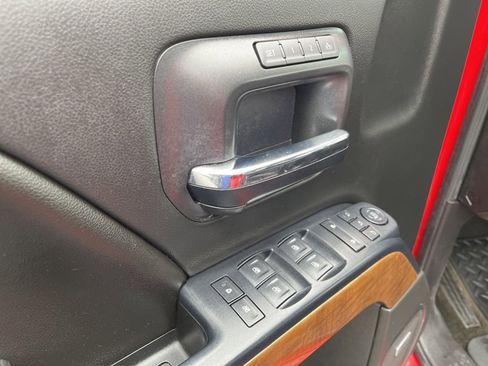 Used 2016 Chevrolet Silverado 1500 LTZ w/ LTZ Plus Package image 29