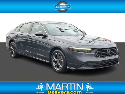 Certified 2023 Honda Accord EX image 1