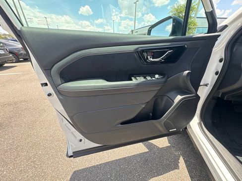 New 2026 Subaru Forester Sport AWD/4WD image 11