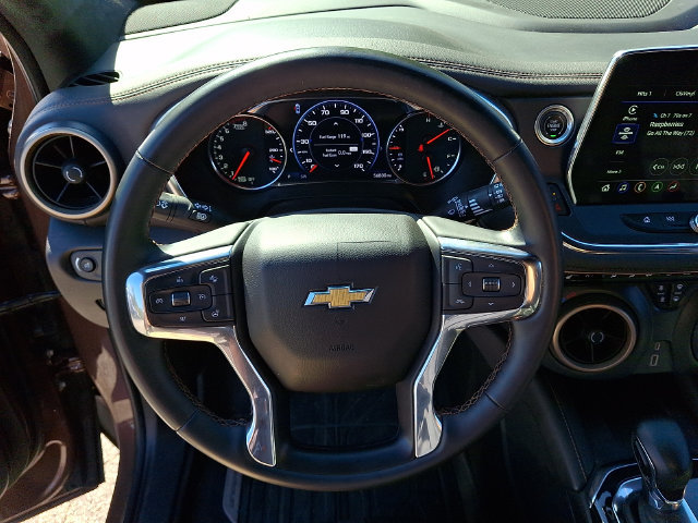 Used 2023 Chevrolet Blazer Premier FWD image 19
