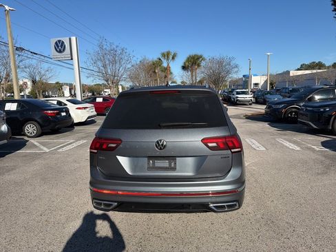 Certified 2023 Volkswagen Tiguan SEL R-Line image 7