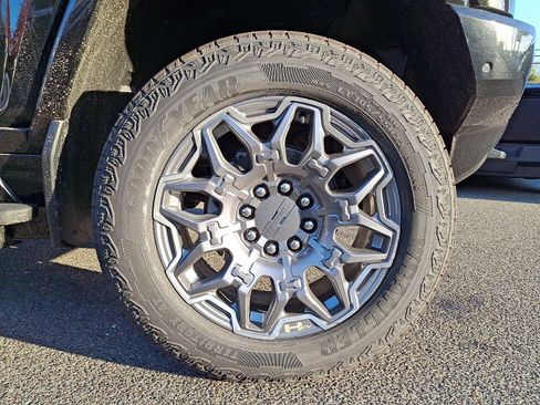 New 2025 GMC Hummer EV 3X AWD/4WD image 5