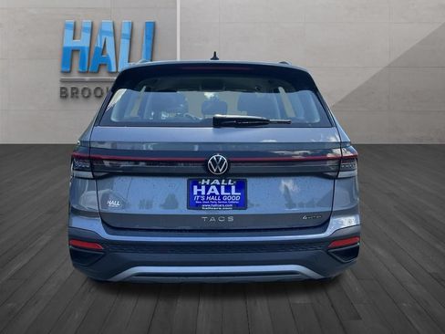 Certified 2025 Volkswagen Taos S AWD/4WD image 5