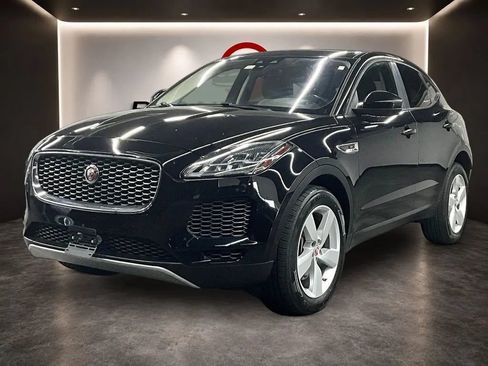 Used 2020 Jaguar E-PACE SE AWD/4WD image 3