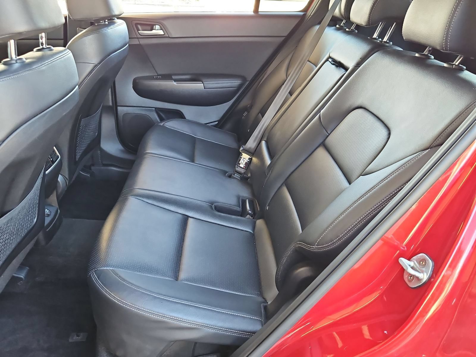 Used 2022 Kia Sportage Nightfall Edition FWD image 24