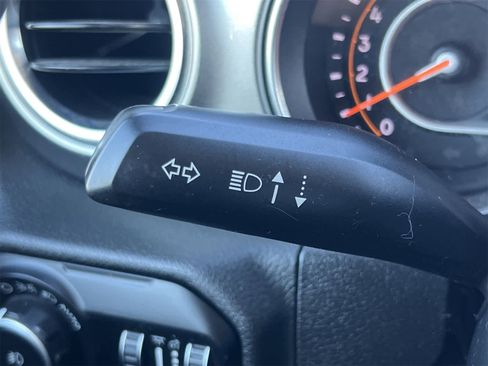 Used 2020 Jeep Wrangler Unlimited Sahara w/ Uconnect 4C Nav & Sound Group image 27