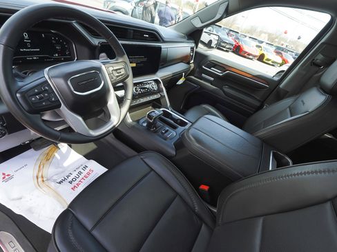 Used 2024 GMC Sierra 1500 Denali w/ Denali Reserve Package image 17