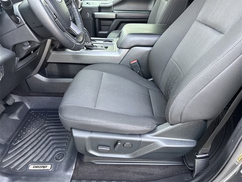 Used 2020 Ford F150 XLT w/ Equipment Group 302A Luxury image 9