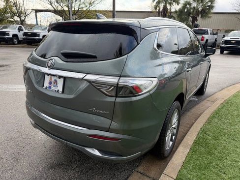 Used 2023 Buick Enclave Avenir w/ Avenir Technology Package image 4