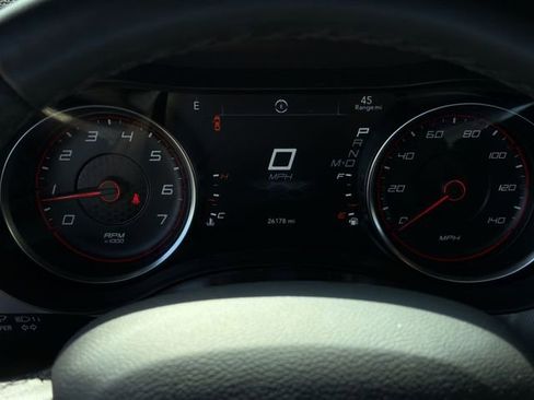 Used 2023 Dodge Charger SXT RWD image 14