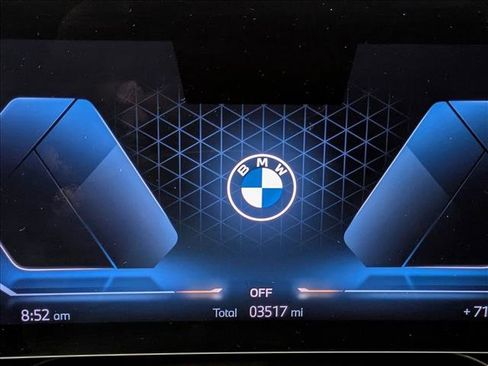 Used 2025 BMW X3 xDrive30i w/ Convenience Package image 11