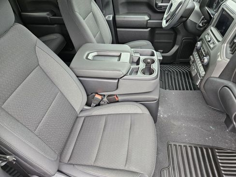 New 2026 Chevrolet Silverado 2500 Custom w/ Custom Value Package AWD/4WD image 19
