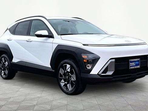 Certified 2024 Hyundai Kona SEL AWD/4WD image 5