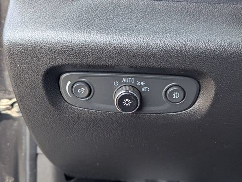 Used 2018 Chevrolet Traverse LT AWD/4WD image 22