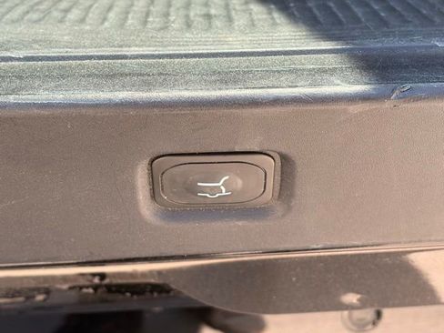 Used 2025 Ford Expedition Max Active AWD/4WD image 8