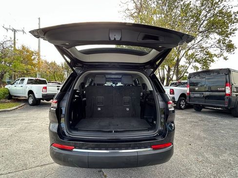 Used 2021 Jeep Grand Cherokee L Limited image 45