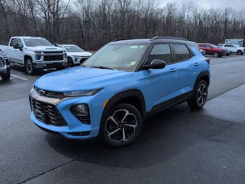 Used 2023 Chevrolet TrailBlazer RS w/ Convenience Package image 1