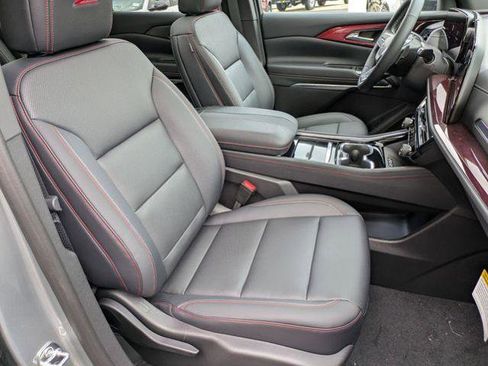 New 2026 Chevrolet Traverse Z71 w/ Driver Confidence Package AWD/4WD image 32
