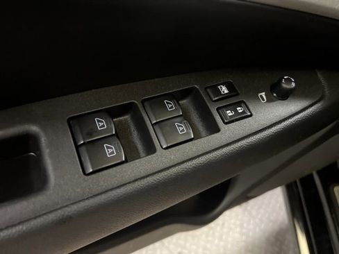 Used 2009 INFINITI G37 Journey w/ Premium Pkg image 44