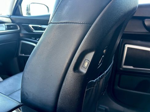 Used 2020 Kia Telluride S w/ S 8 Passenger Seating Package FWD image 26